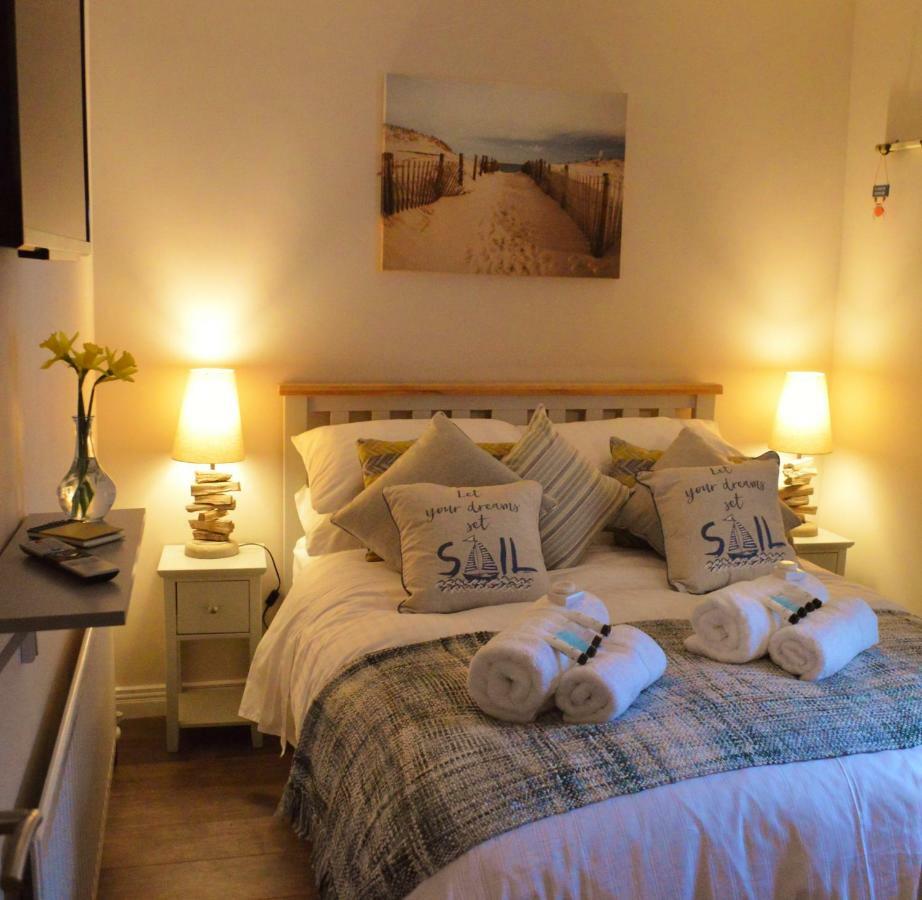 The Captains Cottage, Cushendall Bagian luar foto
