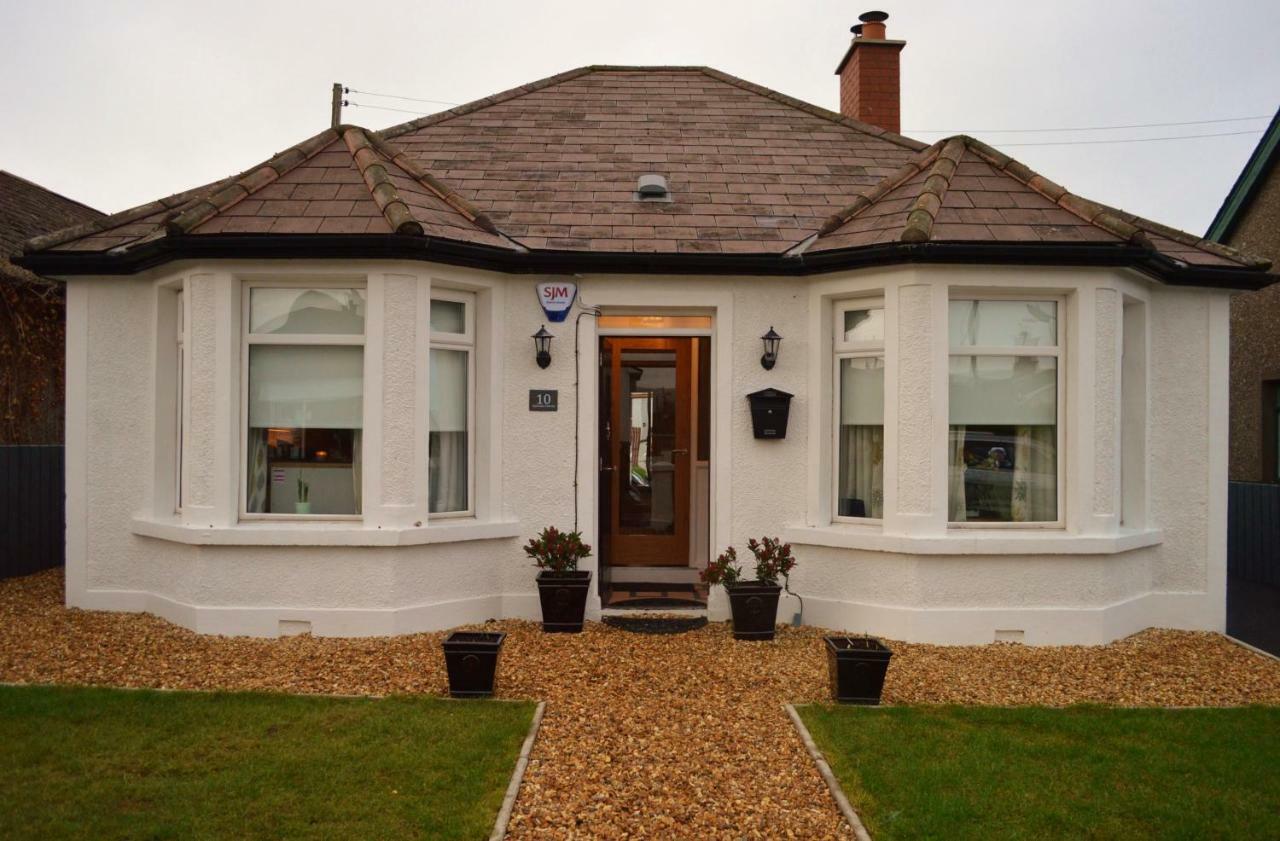 The Captains Cottage, Cushendall Bagian luar foto